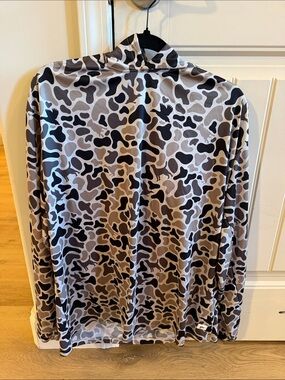Men's Long Sleeve Performance Shirt - Gray Camo